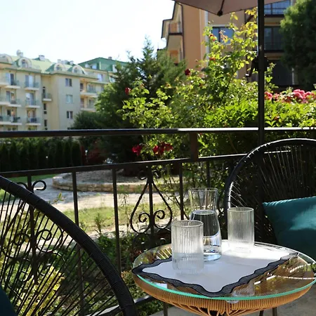 Rabi Park-view * فارنا