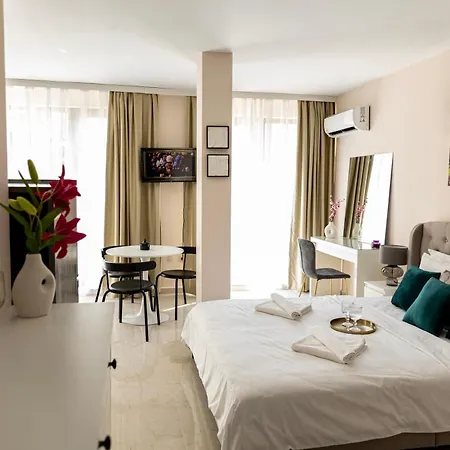 Hotel Rabi Park-view *